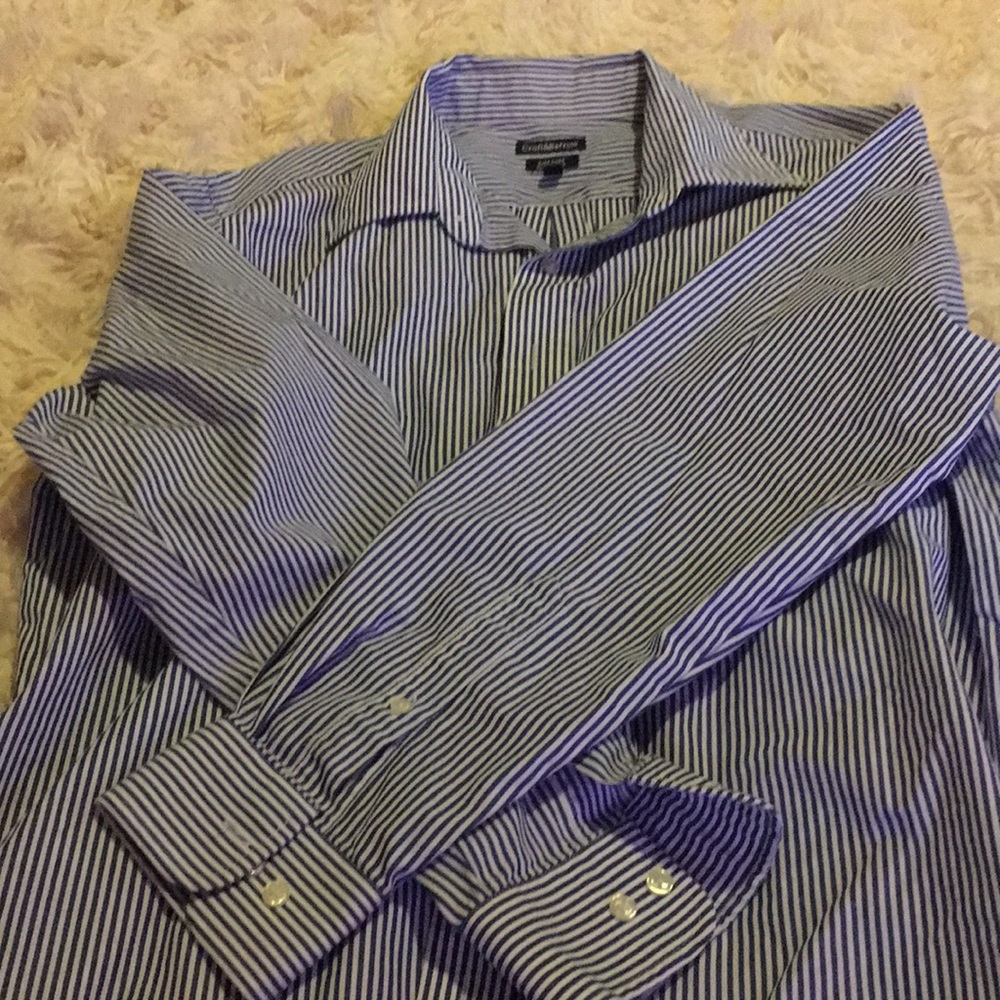 Long sleeve button down - Picture 3 of 3